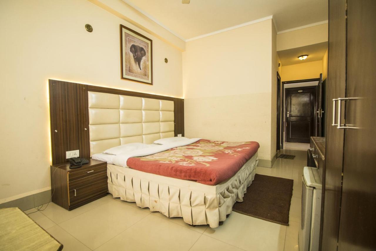 Wow Stayz2 Hotel Jahanvi Dale Haridwār Exterior foto